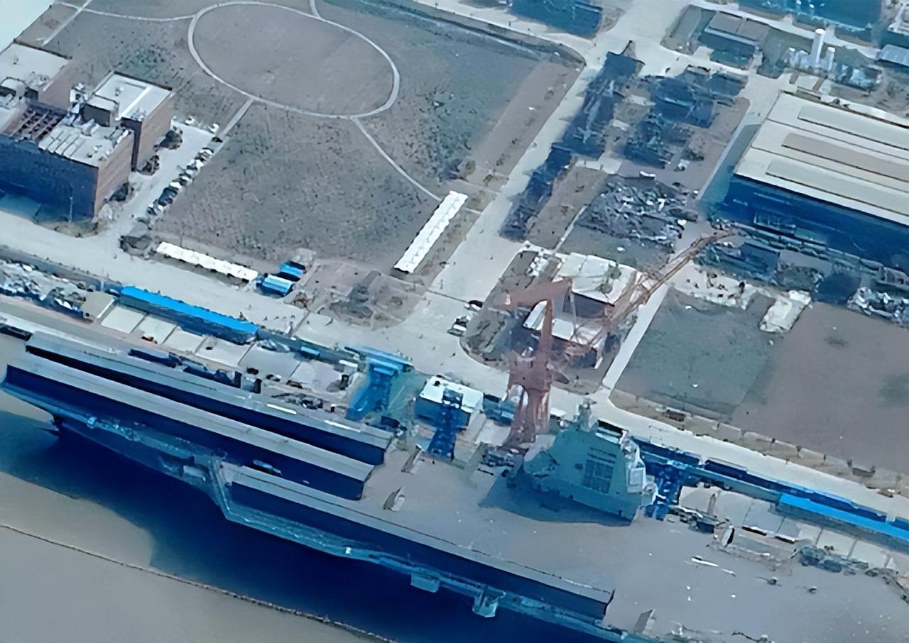 福建舰资料详解，探索中国海军新里程碑，福建舰深度解析，中国海军新里程碑的探索