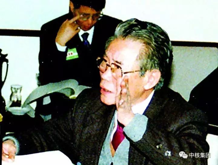 彭士禄被誉为，海洋深处的明灯，科技领域的先驱，彭士禄，深海明灯照耀科技先驱之路