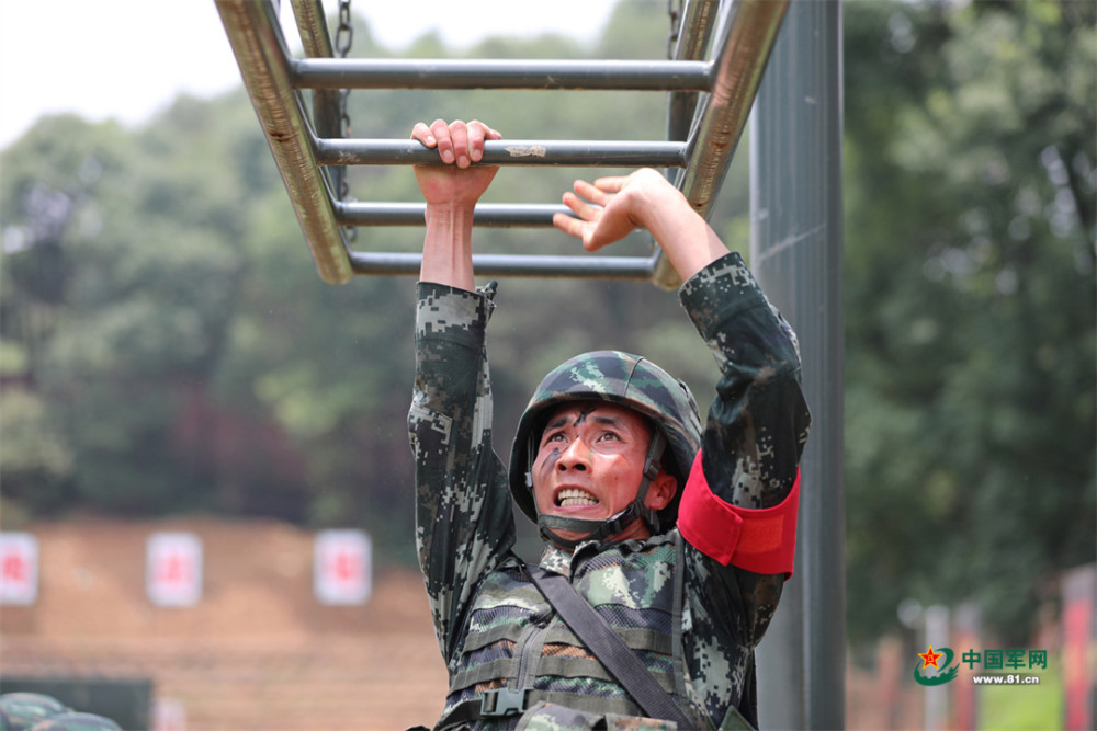 武警特战超燃宣传片，英勇无畏，展现力量之美，武警特战超燃宣传片，英勇无畏的力量之美展现