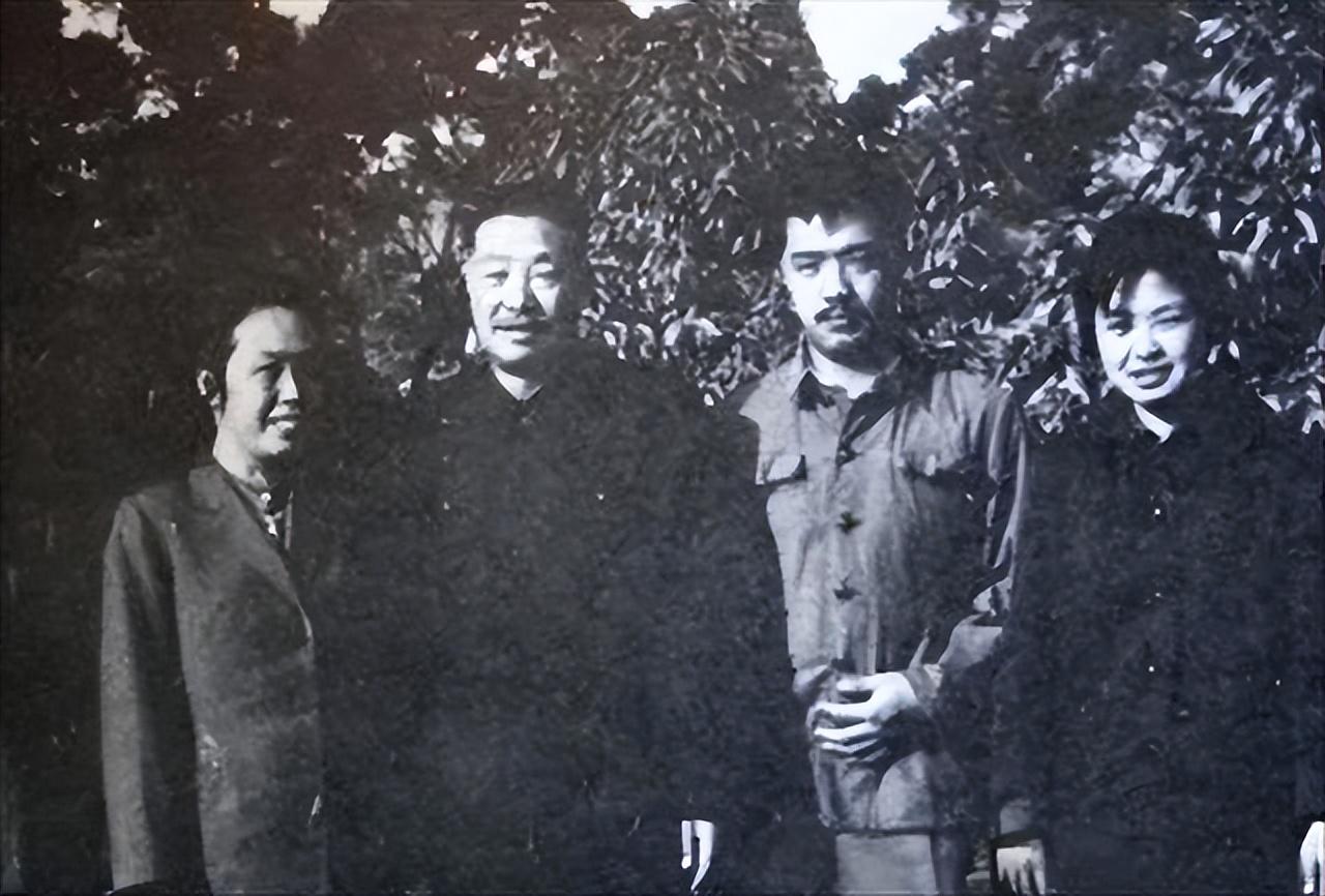 甘肃舰航母，探索中国海军新力量，甘肃舰航母，中国海军新力量的探索之旅