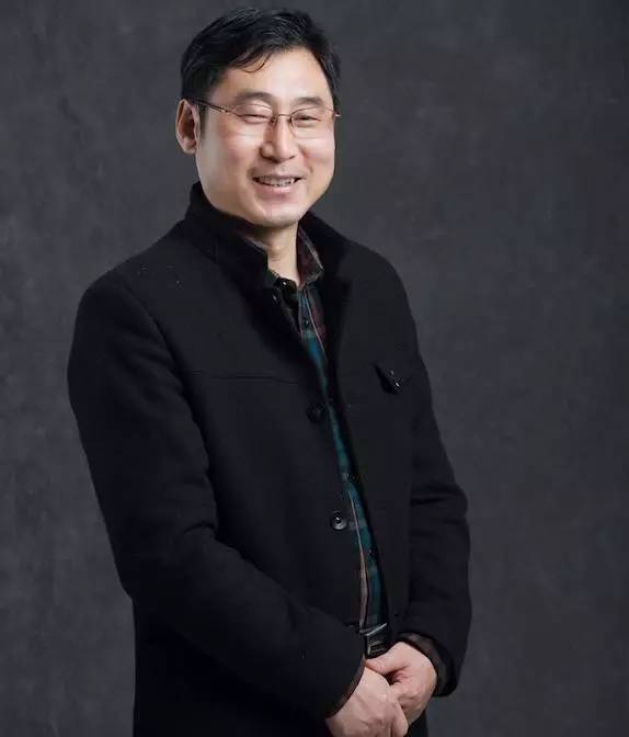 杰出人物探索