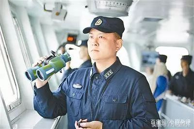 中国舰长的级别，职责与地位的体现，中国舰长级别、职责与地位的全面解读