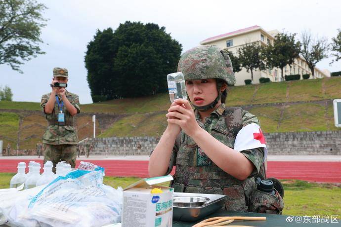 东部战区女兵军演，展现力量与荣耀的时刻，东部战区女兵军演，力量与荣耀的展现
