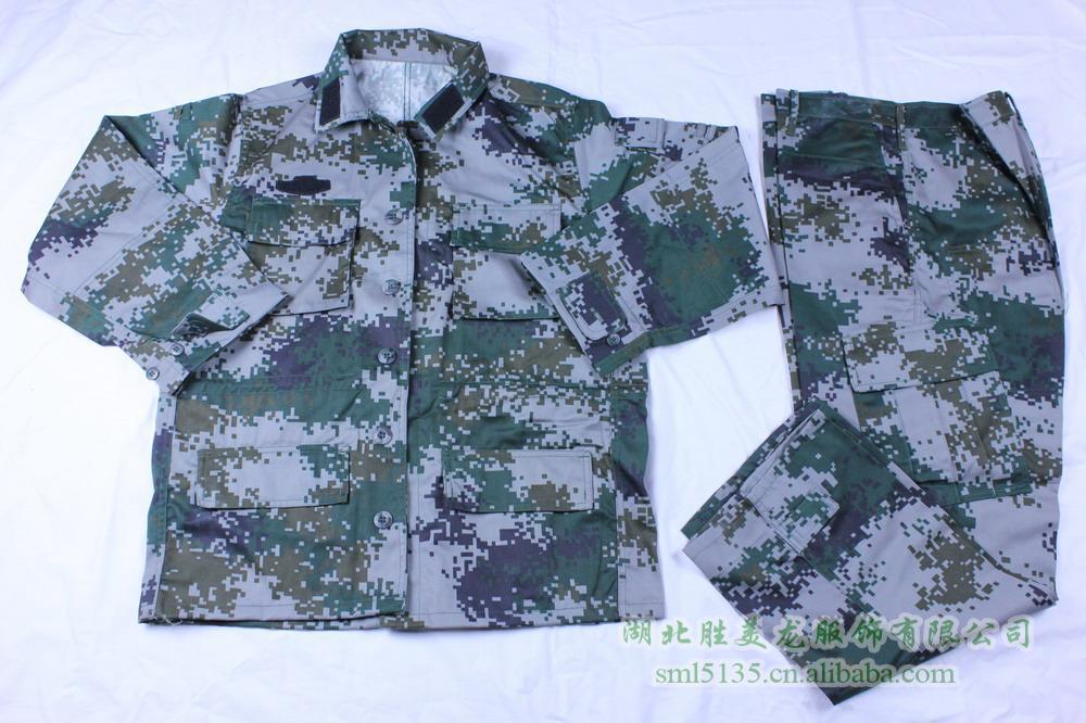 新式城市迷彩服图片，时尚与功能性的完美结合，时尚与功能性的完美结合，新款城市迷彩服图片亮相