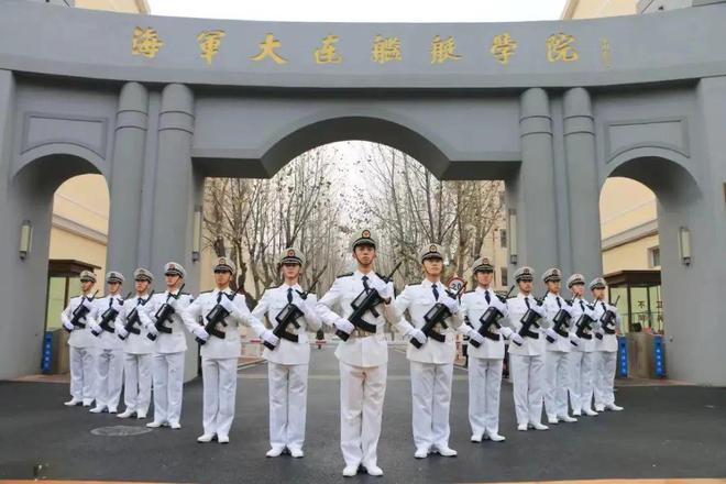 大连舰艇学院函授部，培养海军精英的摇篮，大连舰艇学院函授部，海军精英的摇篮培养基地
