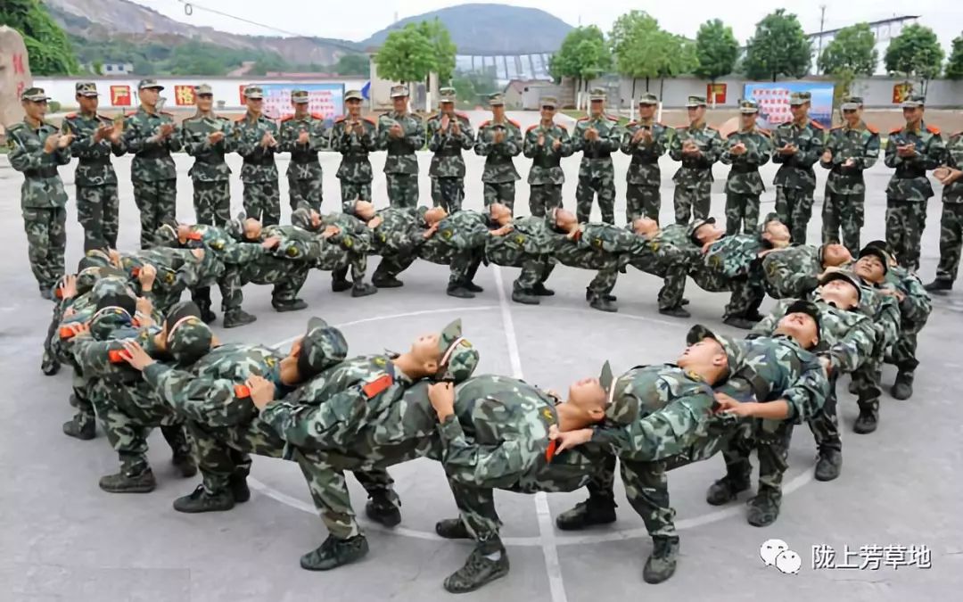 全天候军事训练，探索24小时军人训练视频的世界，全天候军事训练，探索军人24小时训练视频的世界