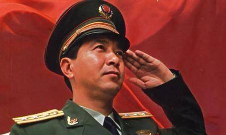 丁晓兵追求陶，一段跨越时空的励志故事，跨越时空的励志传奇，丁晓兵与陶的追梦之旅