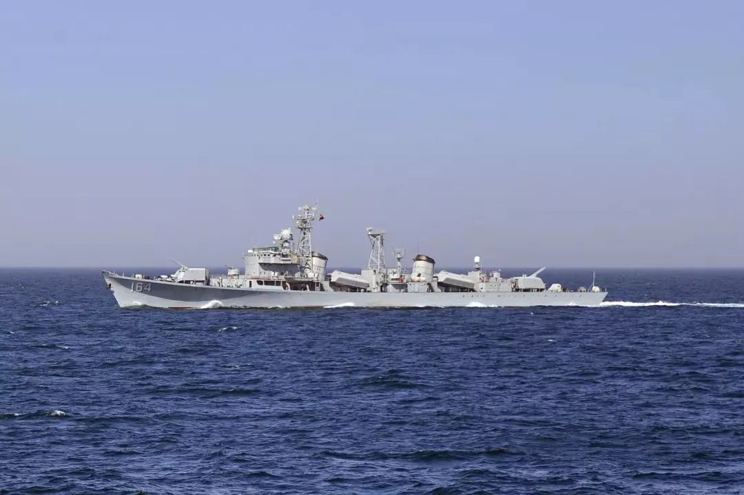 海军110舰，中国海军力量的骄傲，中国海军力量之骄傲，海军110舰风采展示