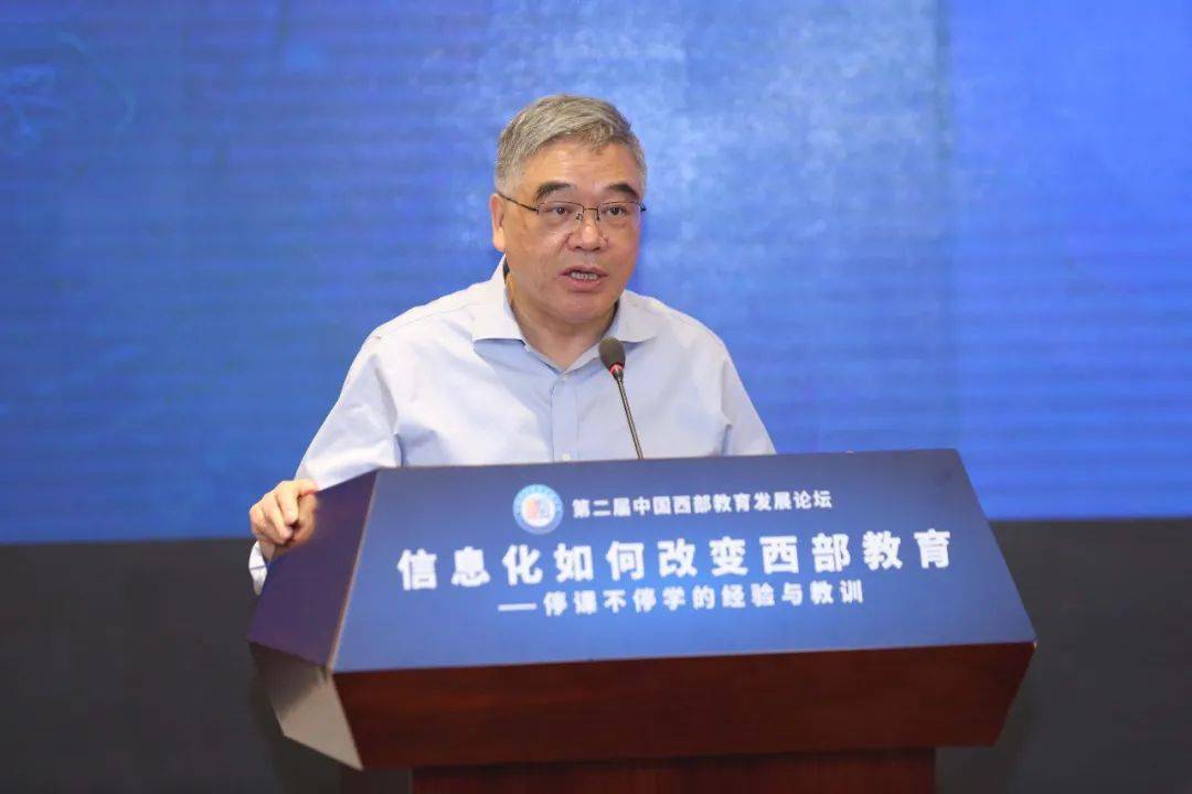 西部战区张旭东的父亲是谁，揭秘背后的故事，揭秘西部战区张旭东之父及其背后的故事