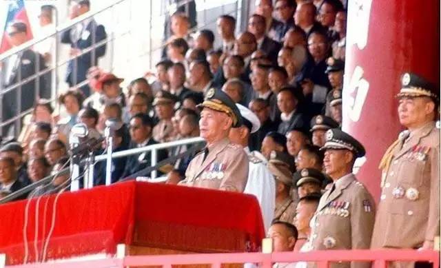 港澳评价阅兵，一场展现国家力量的盛大仪式，港澳评价阅兵，国家力量之盛大仪式展风采