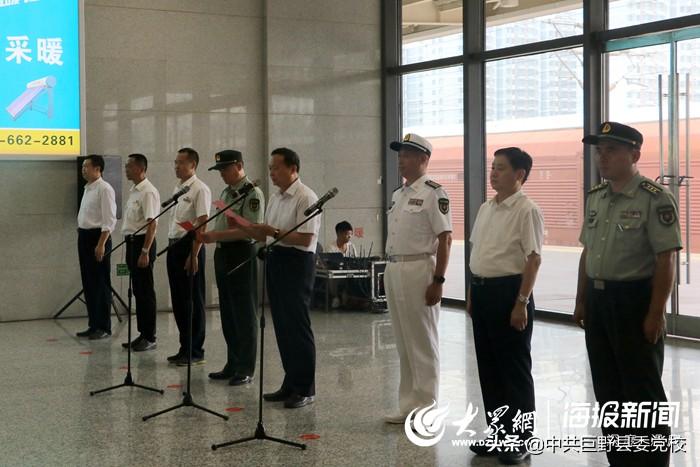 北京升旗手所属兵种揭秘，北京升旗手所属兵种揭秘，神秘仪式背后的战士身份揭晓