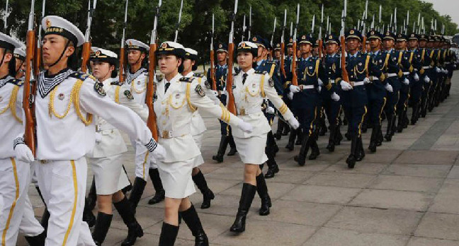 女生仪仗队成员选拔过程，自主选拔还是指定选拔？，女生仪仗队成员选拔过程，自主选拔还是指定选拔？揭秘选拔机制