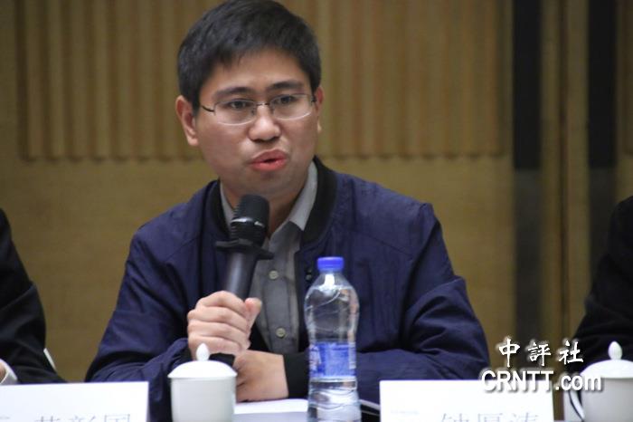 海峡两岸的钟厚涛，一位跨越界限的杰出人物，海峡两岸之骄傲，钟厚涛的跨界杰出之旅