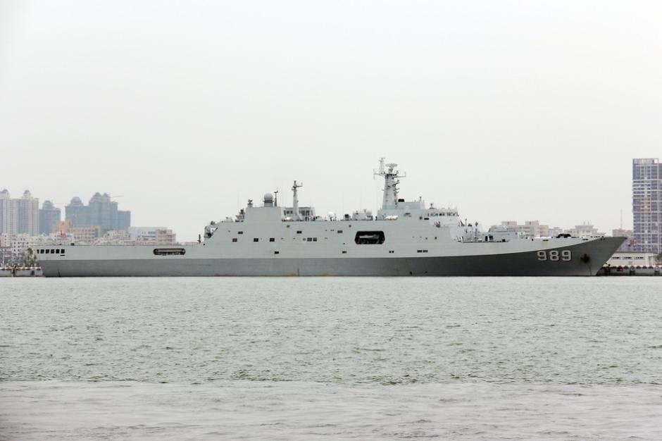 南海舰队834半潜船，深海探索的先锋力量，南海舰队834半潜船，深海探索的先锋力量探索揭秘