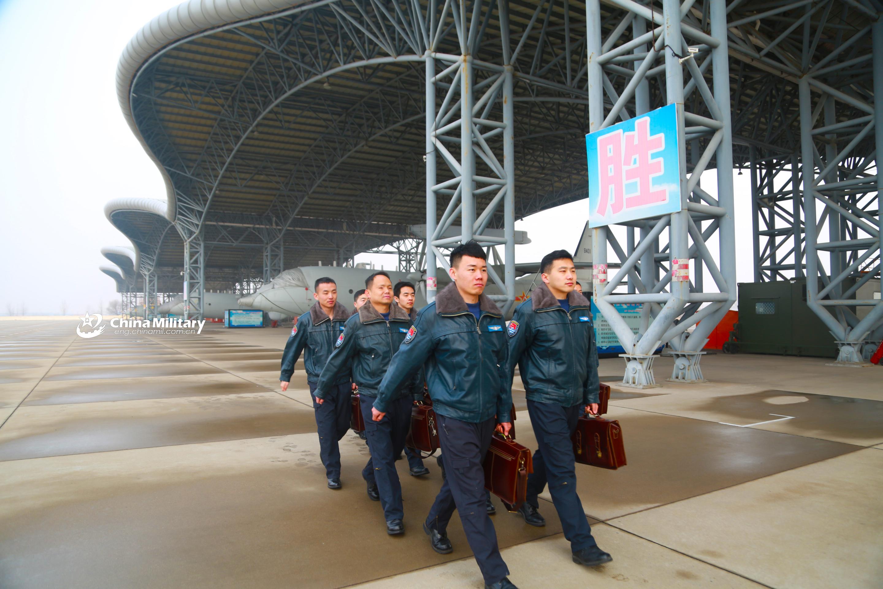 空警200预警机机舱内部罕见曝光，探索高科技领域的神秘领域，空警200预警机机舱内部揭秘，探索高科技领域的神秘面纱