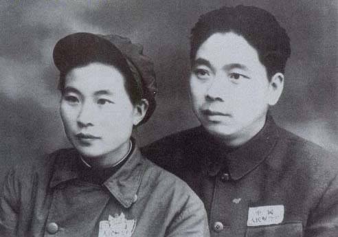 肖思远生平经历，一位卓越领袖的成长历程，肖思远，卓越领袖的成长历程回顾
