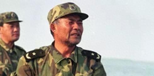 美军追不上解放军高超武器，探讨中美军事技术差距与未来发展，中美军事技术差距，解放军高超武器领跑全球，美军如何应对挑战与未来发展探讨