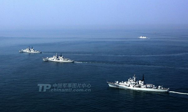 中国东海舰队军演，展示实力，维护和平，中国东海舰队军演展示实力，捍卫和平，彰显大国担当