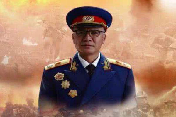 十大元帅谁打仗最厉害，历史战绩与军事才能的探讨，十大元帅军事才能比较，谁为战争胜利贡献最大？历史战绩深度探讨