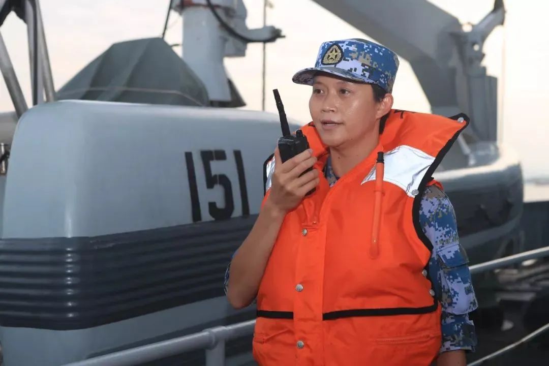 绍兴舰韦舰长梗探秘，背后的故事与热议话题解析，绍兴舰韦舰长探秘，背后的故事与热议话题深度解析