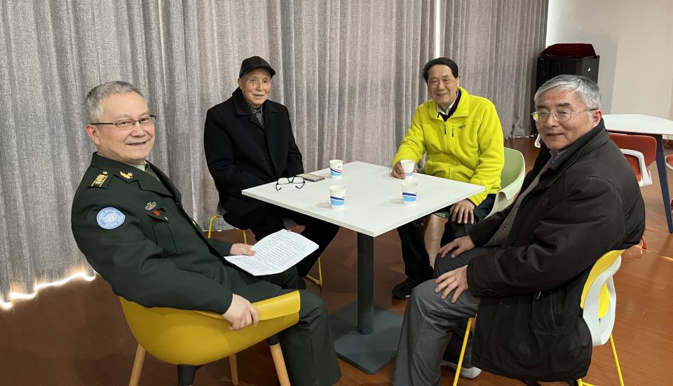 军转论坛退休，转业军人的生涯转型与晚年生活，转业军人的生涯转型与晚年生活，军转论坛退休专题探讨