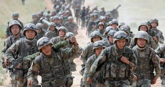 武警特战与特种兵，谁更厉害？深度解析两者之间的差异与优势，武警特战与特种兵，深度对比解析，谁更胜一筹？