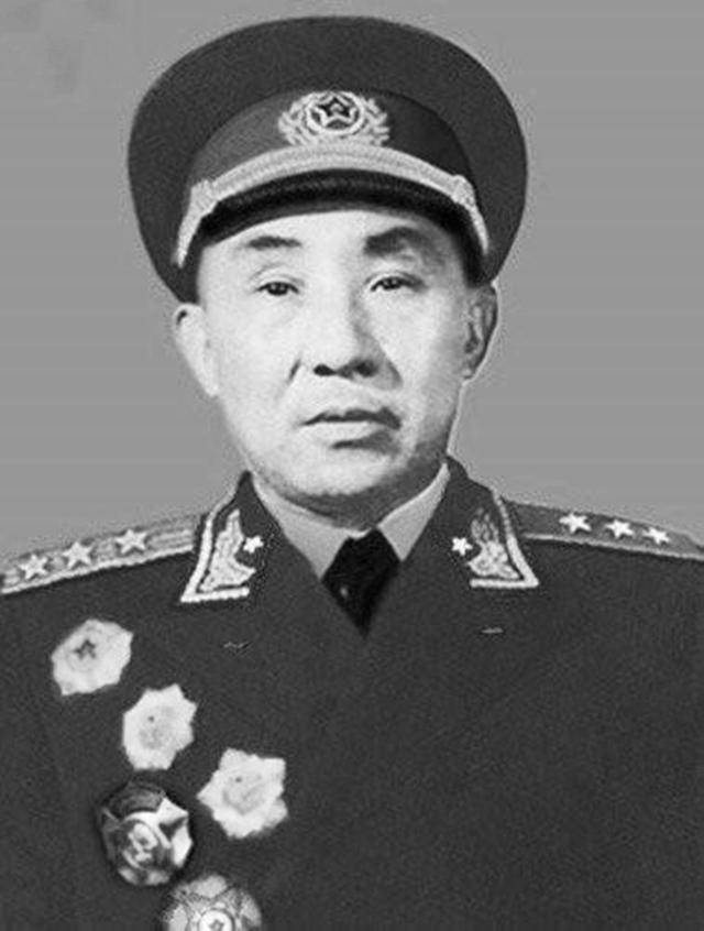 红军第一任参谋长，揭秘朱德元帅的重要角色，揭秘朱德元帅在红军第一任参谋长的关键角色
