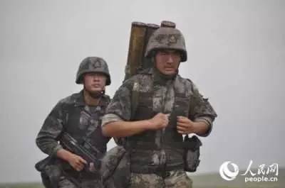 沈阳军区朱日和惨胜蓝军，深度解析一次军事史上的壮举，沈阳军区朱日和蓝军对决，军事史上的辉煌壮举解析