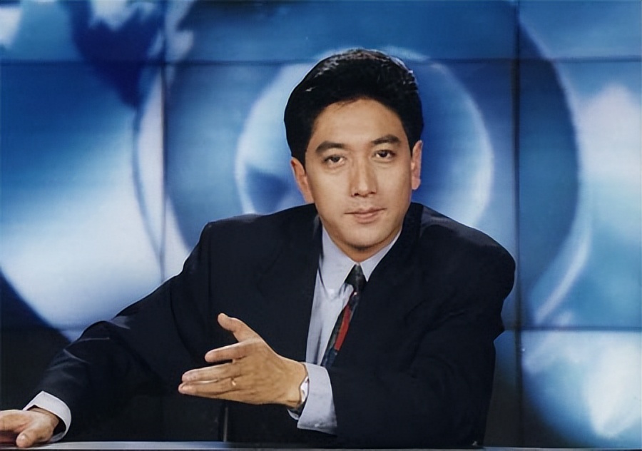 世界新闻周刊中的水均益，一位杰出的新闻工作者的生涯轨迹与影响力，水均益，世界新闻周刊的杰出新闻工作者生涯轨迹与深远影响力
