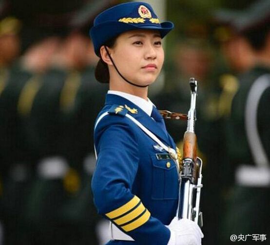 三军仪仗队程诚比赛视频，展现卓越，引领风采，三军仪仗队程诚比赛展现卓越风采的视频曝光