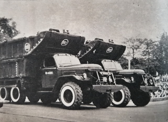 重温历史瞬间，探索1981年大阅兵视频，重温历史瞬间，探索经典，回顾1981年大阅兵盛况