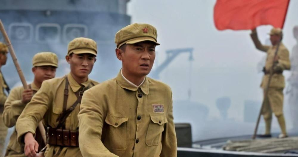 海南岛战役报纸，历史视角下的深度解读，海南岛战役报纸，历史视角下的深度剖析