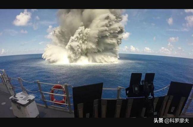 福特号航空母舰遥控船，探索未来的海上霸主，福特号航空母舰遥控船，未来海上霸主探索之旅