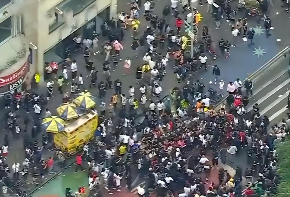 俄罗斯迎来首次反转，历史转折与国家发展，俄罗斯的历史转折与国家发展，首次重大反转