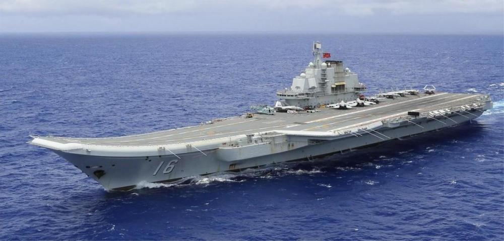 中国辽宁舰的尺寸与实力解析，中国辽宁舰尺寸与实力深度解析