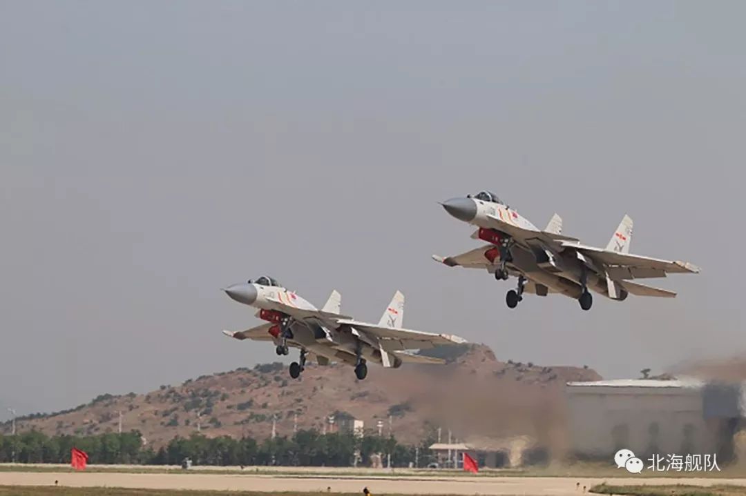 歼八受油机，中国空军的重要支柱，歼八受油机，中国空军的核心力量