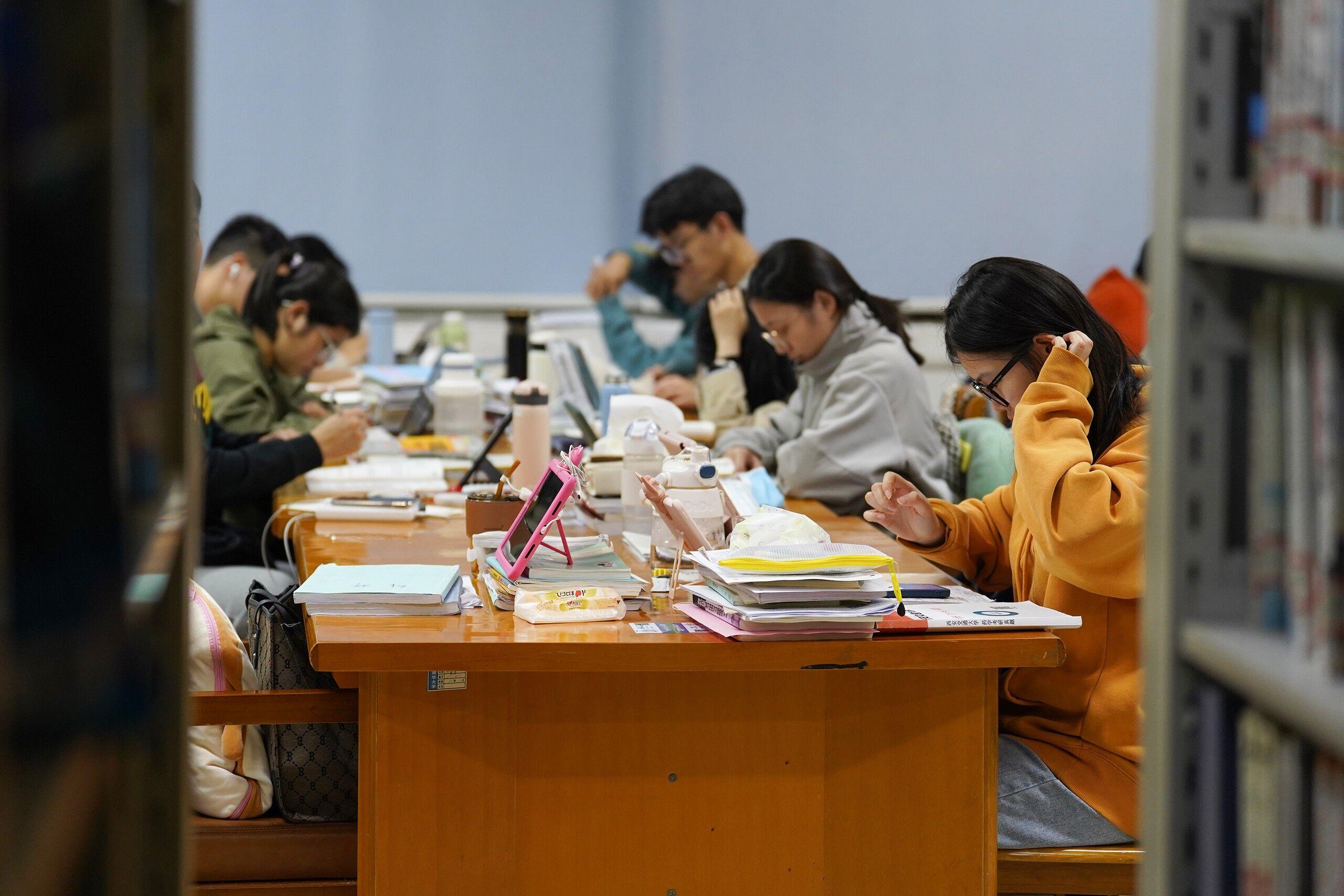时事新闻最新消息2023年10月19，全球动态与经济展望，全球动态与经济展望，时事新闻最新消息（2023年10月19日）