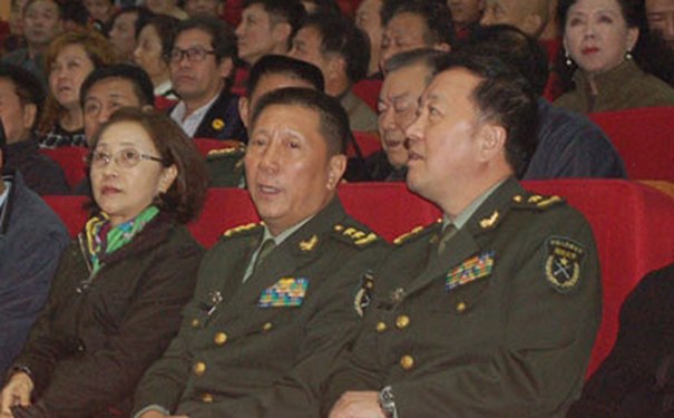 石正露将军简历——一位杰出军事领袖的生平与成就，石正露将军生平与成就，杰出军事领袖的简历