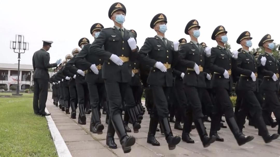 最帅天团，三军仪仗队的荣耀与风采，最帅天团，三军仪仗队的荣耀与风采展现