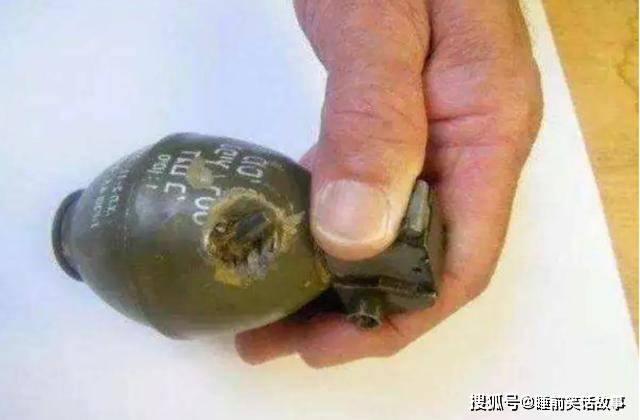 揭秘在裆上绑手雷背后的真相与风险，揭秘手雷绑腿真相与潜在风险