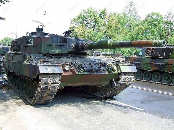 M1A4主战坦克，战场上的钢铁巨兽，M1A4主战坦克，战场上的钢铁巨兽霸主