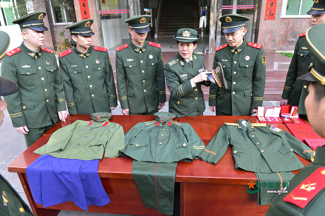 中国武警军装图片大全，展现军威与荣耀，中国武警军装图片展示，军威与荣耀的彰显