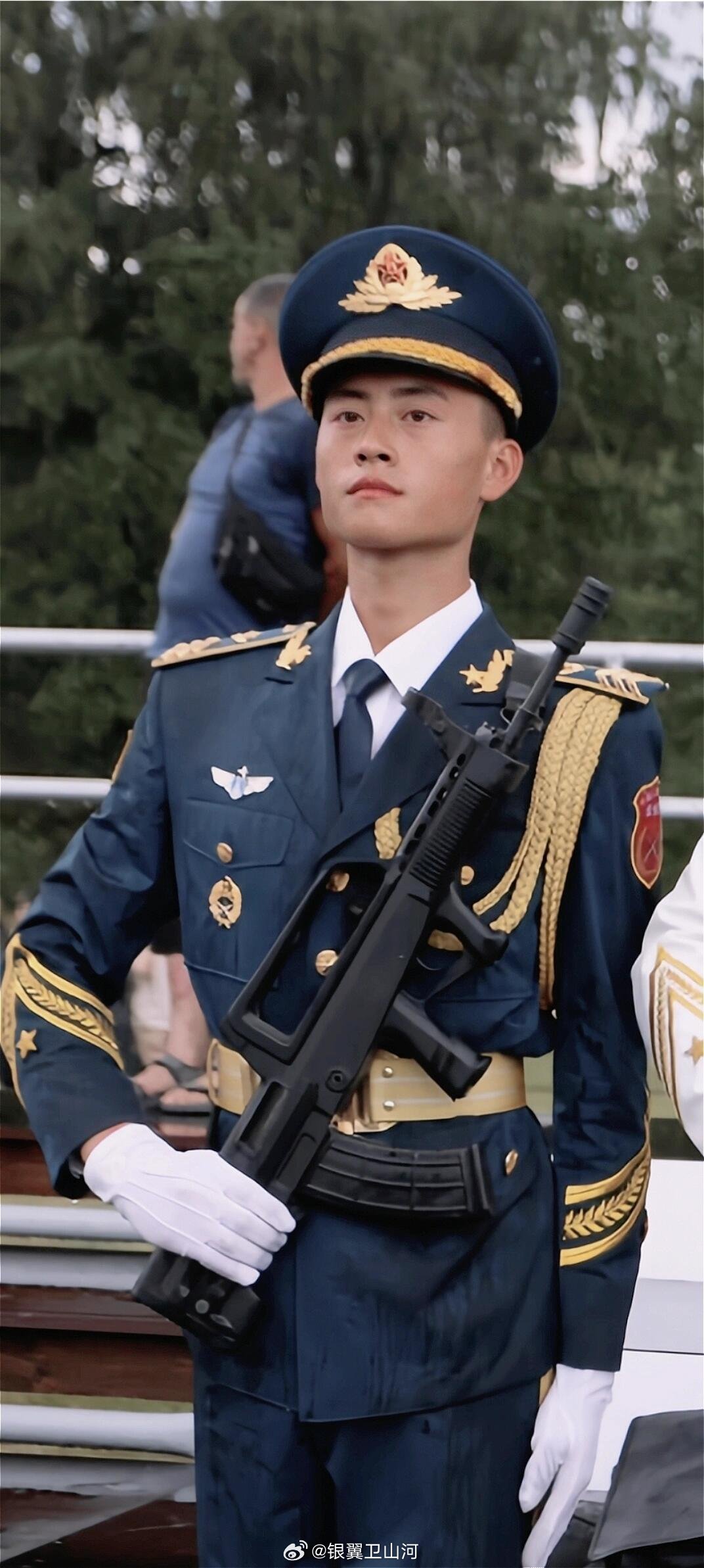 国家仪仗队男兵要求，选拔标准与职责担当，国家仪仗队男兵选拔标准与职责担当解析