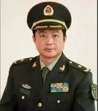 集团军司令是少将吗？——深度解析军队职务与军衔关系，集团军司令的军衔解析，职务与少将之间的关系探究