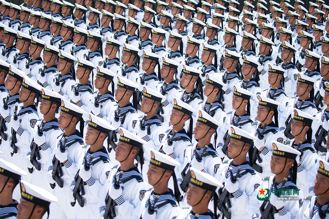 阅兵残酷训练视频，深度解析背后的辛勤与荣耀，阅兵训练背后的辛勤与荣耀，残酷训练视频的深度解析