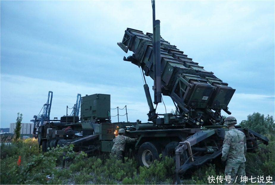 爱国者导弹首次成功拦截飞毛腿导弹，历史性的里程碑事件，爱国者导弹成功拦截飞毛腿导弹，里程碑事件揭秘