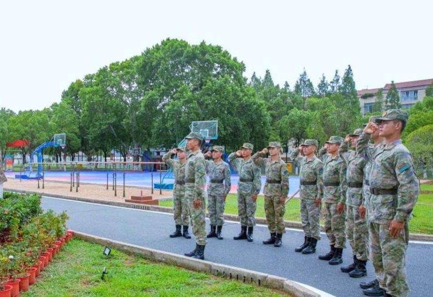 揭秘中国军队第15军驻地，历史沿革与现状概览，中国军队第15军驻地历史沿革与现状揭秘