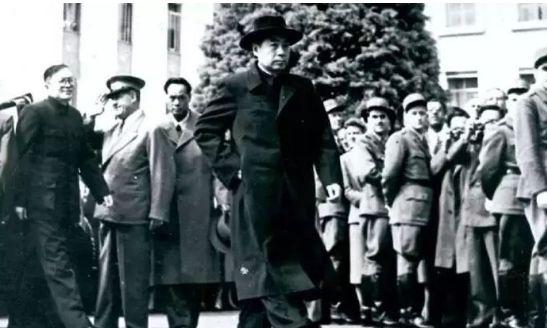 超级大本营陆军论坛，深度探讨军事话题的平台，超级大本营陆军论坛，军事话题深度探讨平台