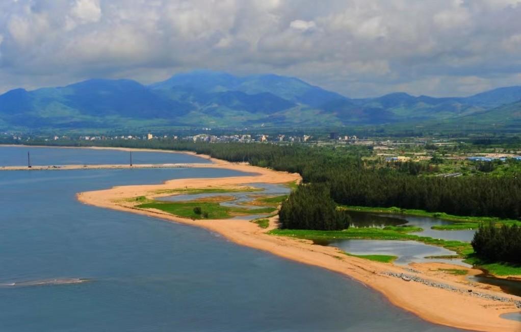 南海岛礁高清版大图，探索美丽的海洋疆域，南海岛礁高清探索，美丽海洋疆域壮丽图景展现