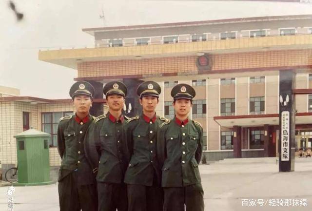 回顾历史，揭秘1995年武警军装的独特魅力，揭秘，1995年武警军装的独特魅力回顾